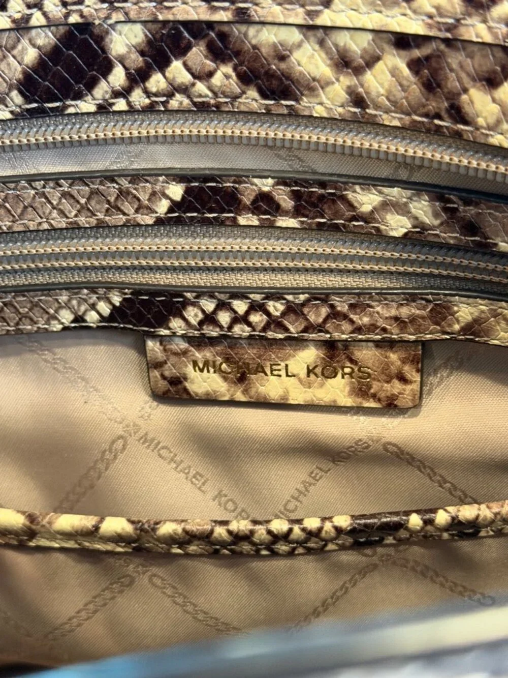 Michael Kors Bedford Pockets Tote Bag Snake Skin Python Design